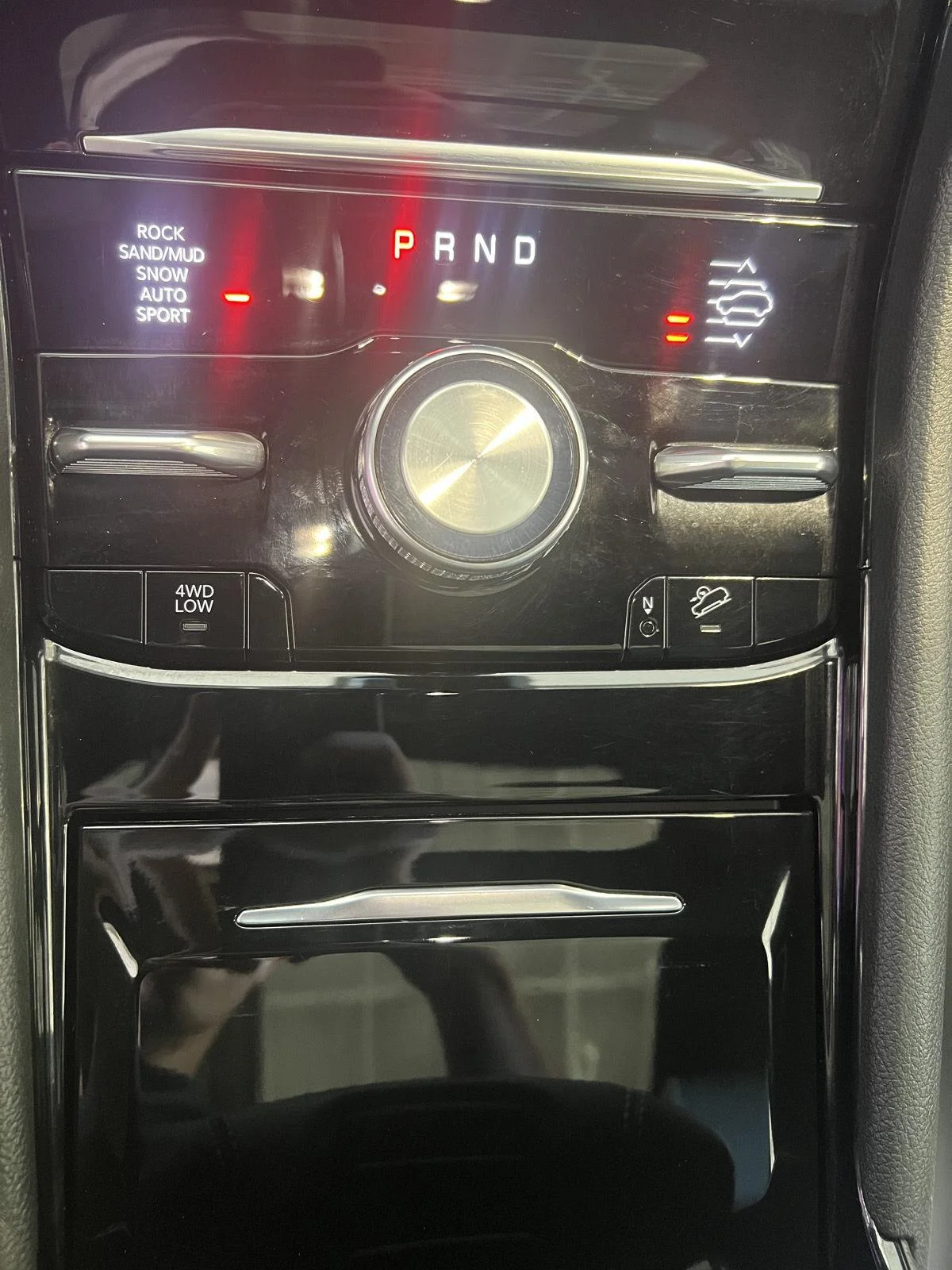Used 2024 Bright White Clearcoat Jeep Overland image 30