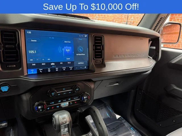 New 2025 Azure Gray Metallic Tri-Coat Ford Badlands® image 17