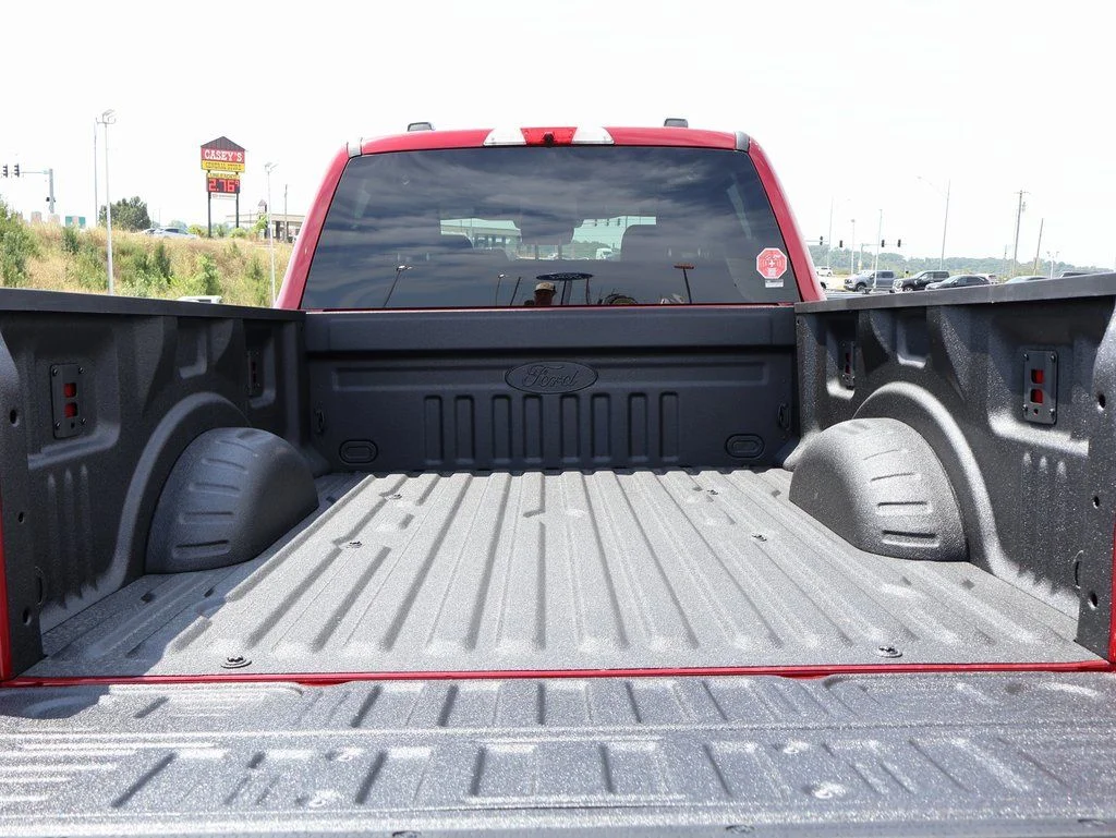 2026 Ford F-250 Super Duty XLT - Photo 14