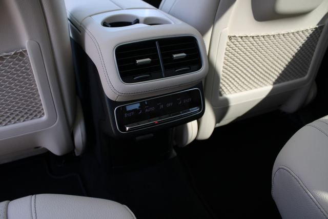 New 2026 Polar White Mercedes-Benz GLS 450 image 25
