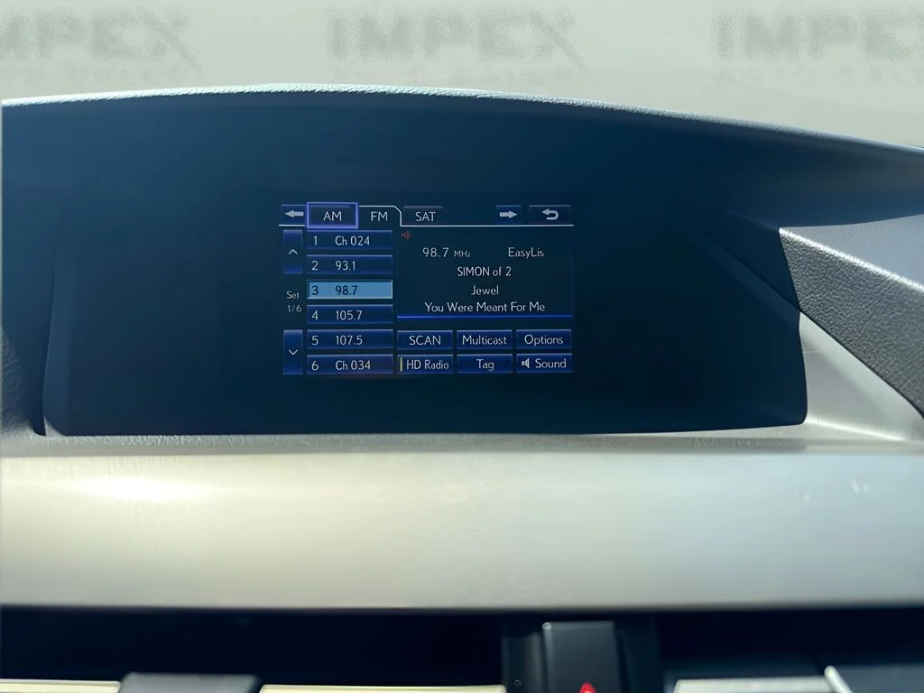 Used 2015 Gray Lexus 450h image 9