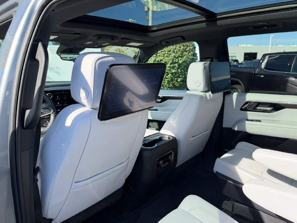 2025 Chevrolet Tahoe Premier - Photo 35