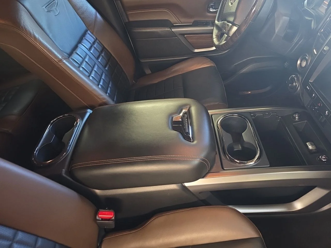 Used 2019 White Nissan Platinum Reserve image 28