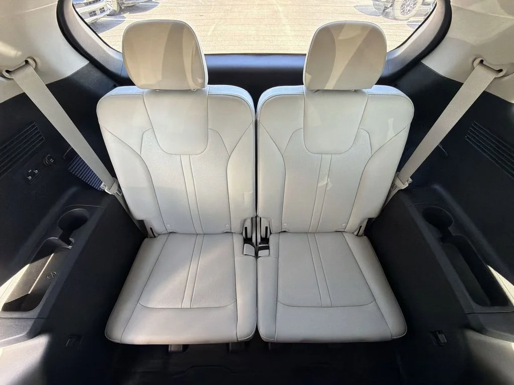 Used 2023 Silver Kia S image 42
