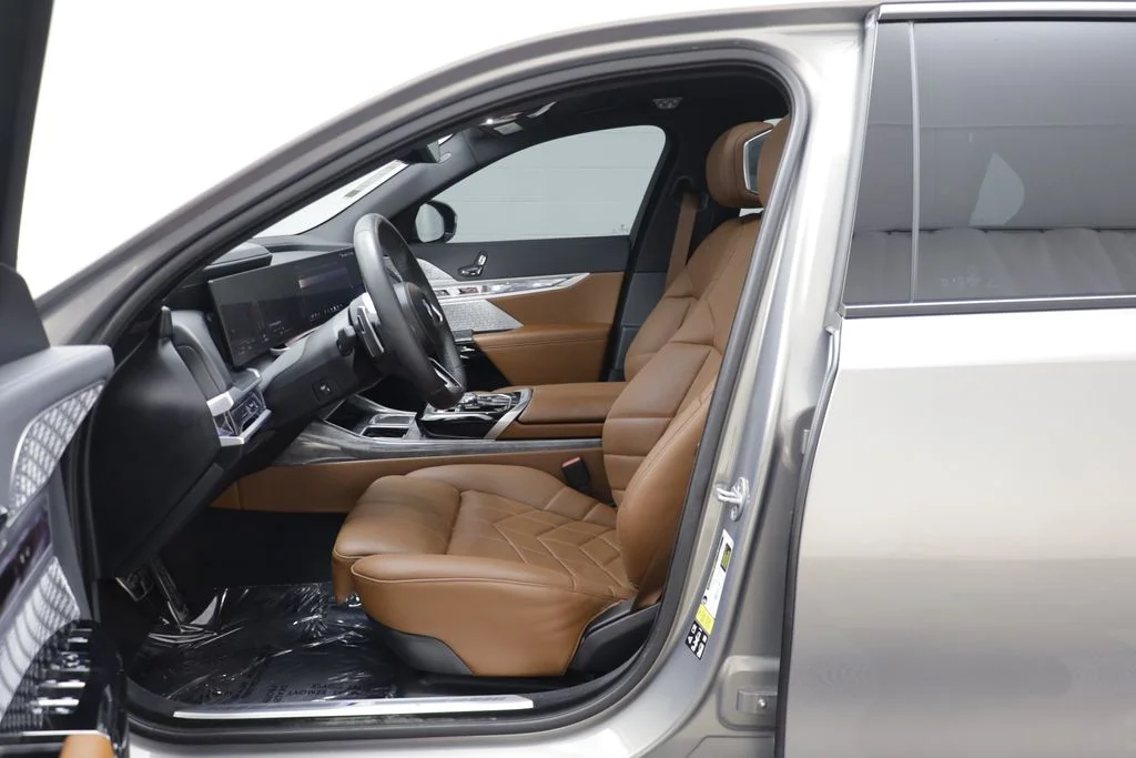 Certified Used 2023 Gray BMW 760i xDrive image 5
