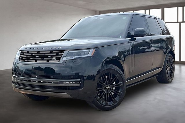2025 Land Rover Range Rover SE