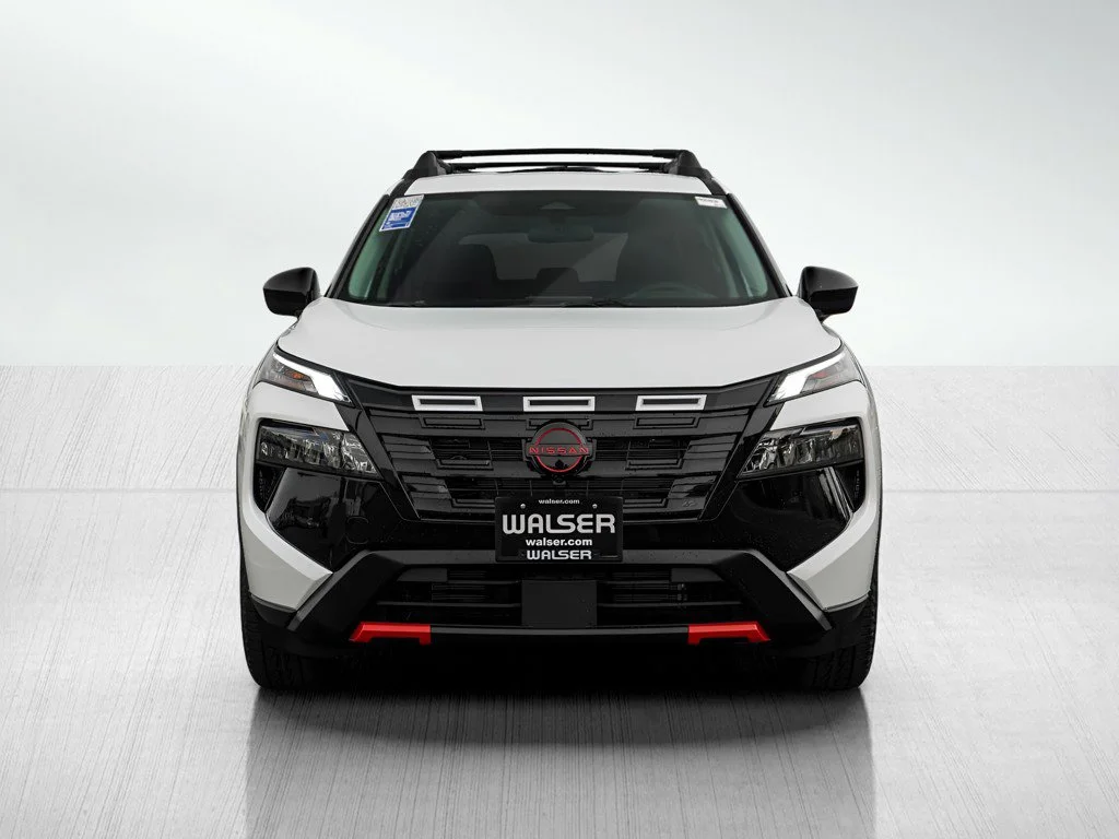 New 2026 Everest White Pearl Tricoat Nissan Rock Creek image 2