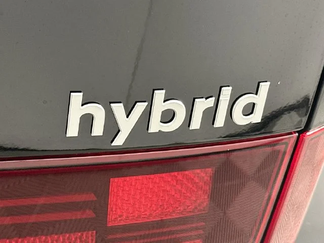 New 2026 Black Hyundai SEL image 24