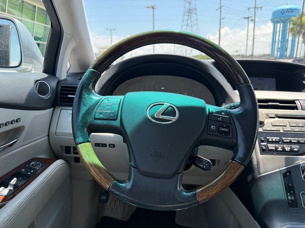 Used 2010 SILVER Lexus Base image 11