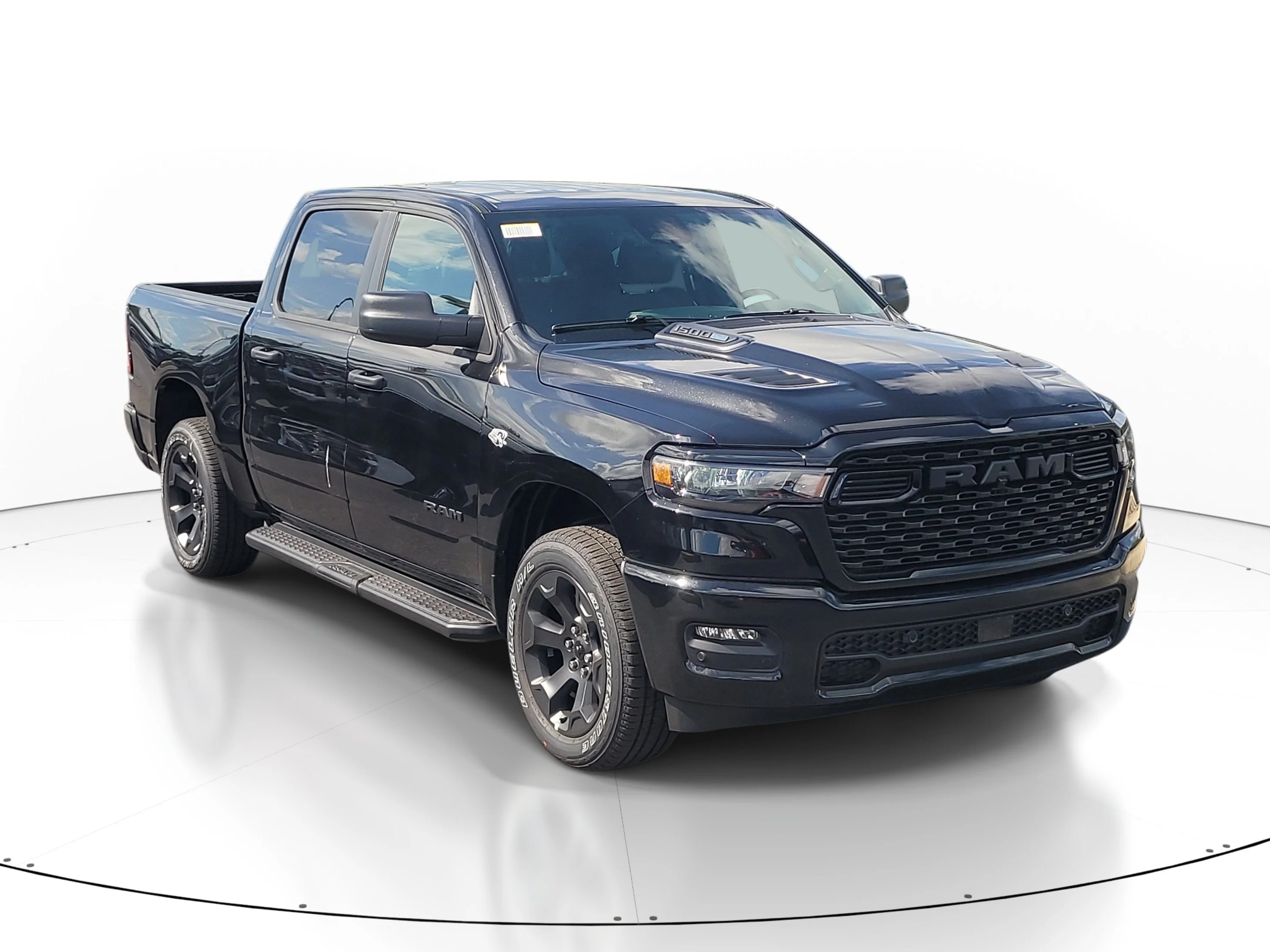 New 2026 Diamond Black Crystal Pearlcoat Ram Express image 2