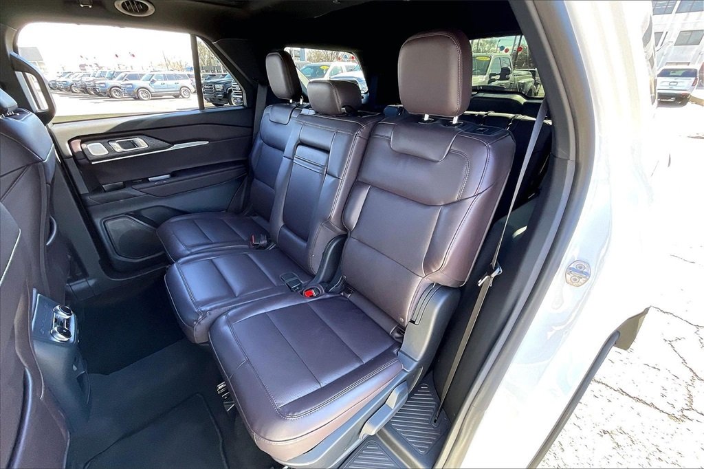 2026 FORD EXPLORER - Image 23