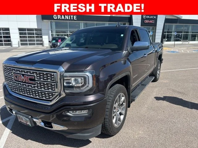 2016 GMC Sierra 4WD Crew Cab Short Box's photo