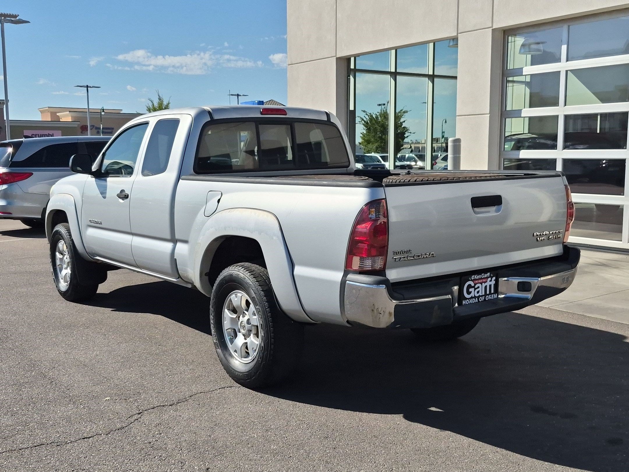 Used 2006 Silver Toyota PreRunner image 5