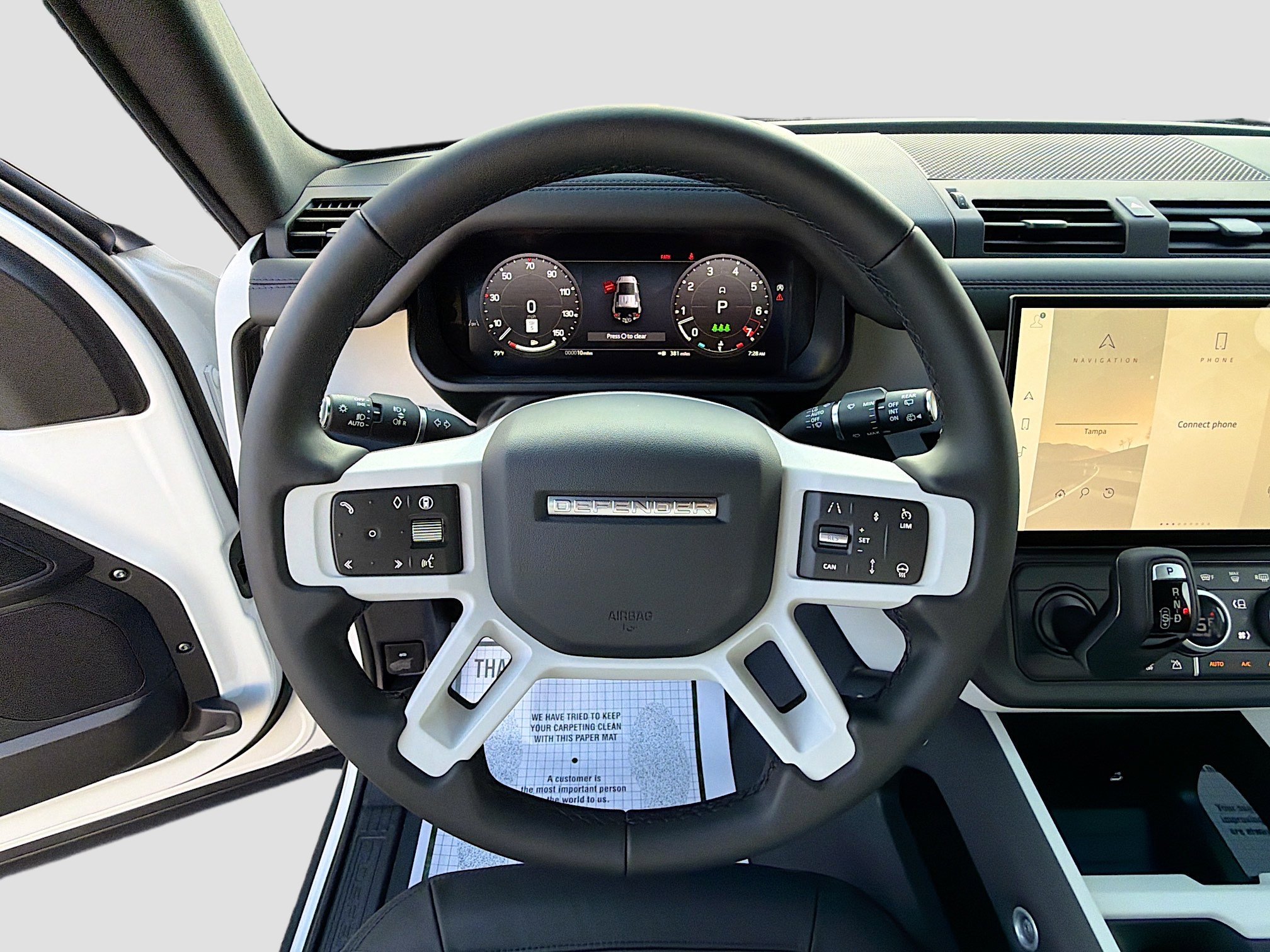New 2026 Fuji White Land Rover X-Dynamic SE image 39