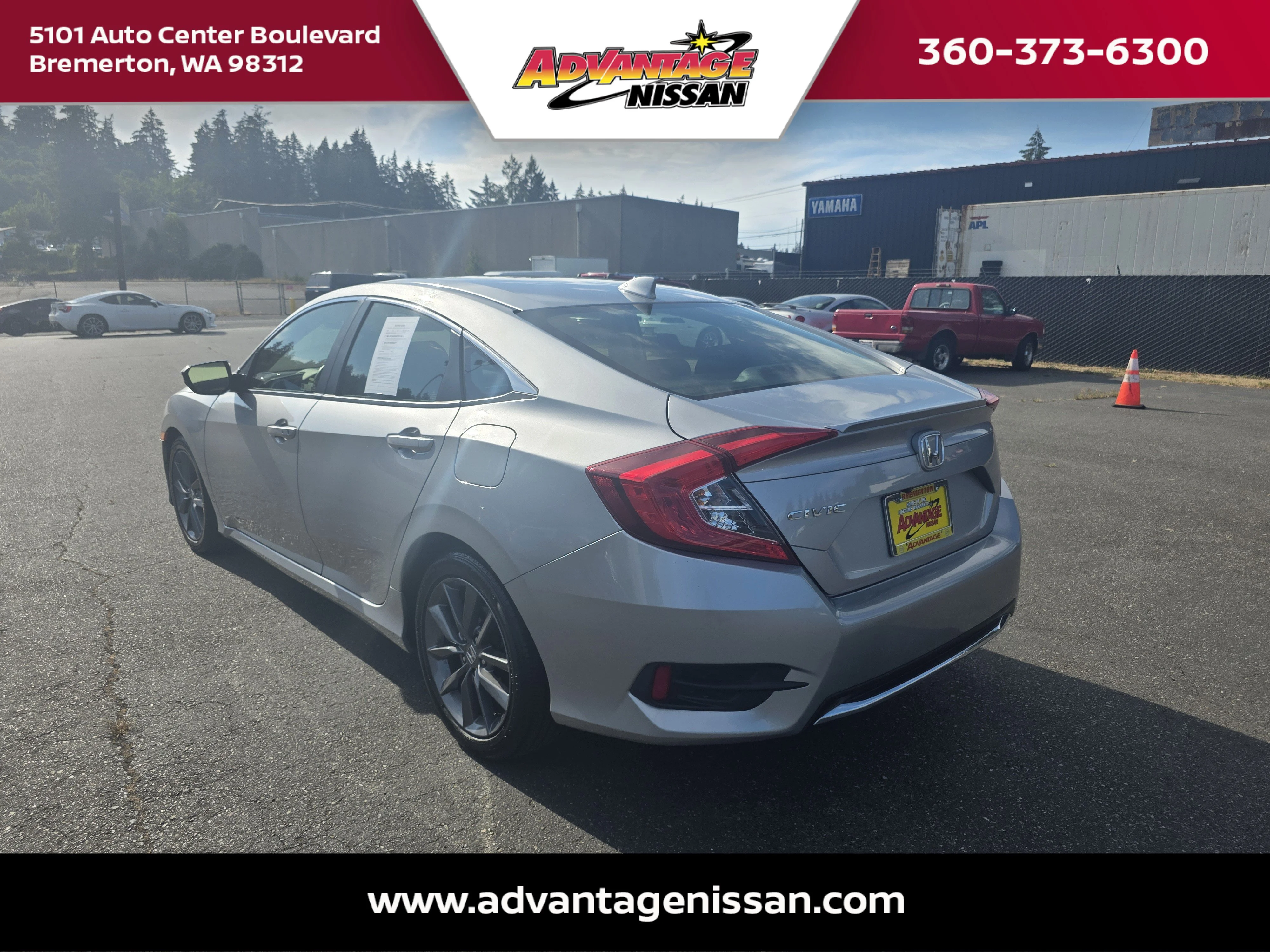 Used 2019 Silver Honda EX image 3