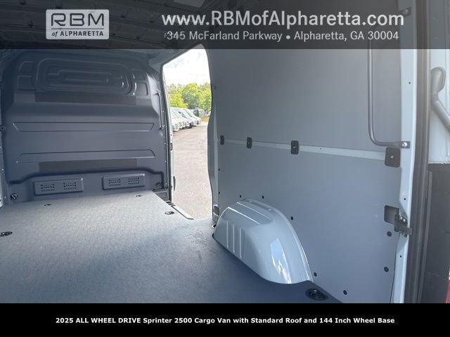 2025 Mercedes-Benz Sprinter Cargo Van Base - Photo 33