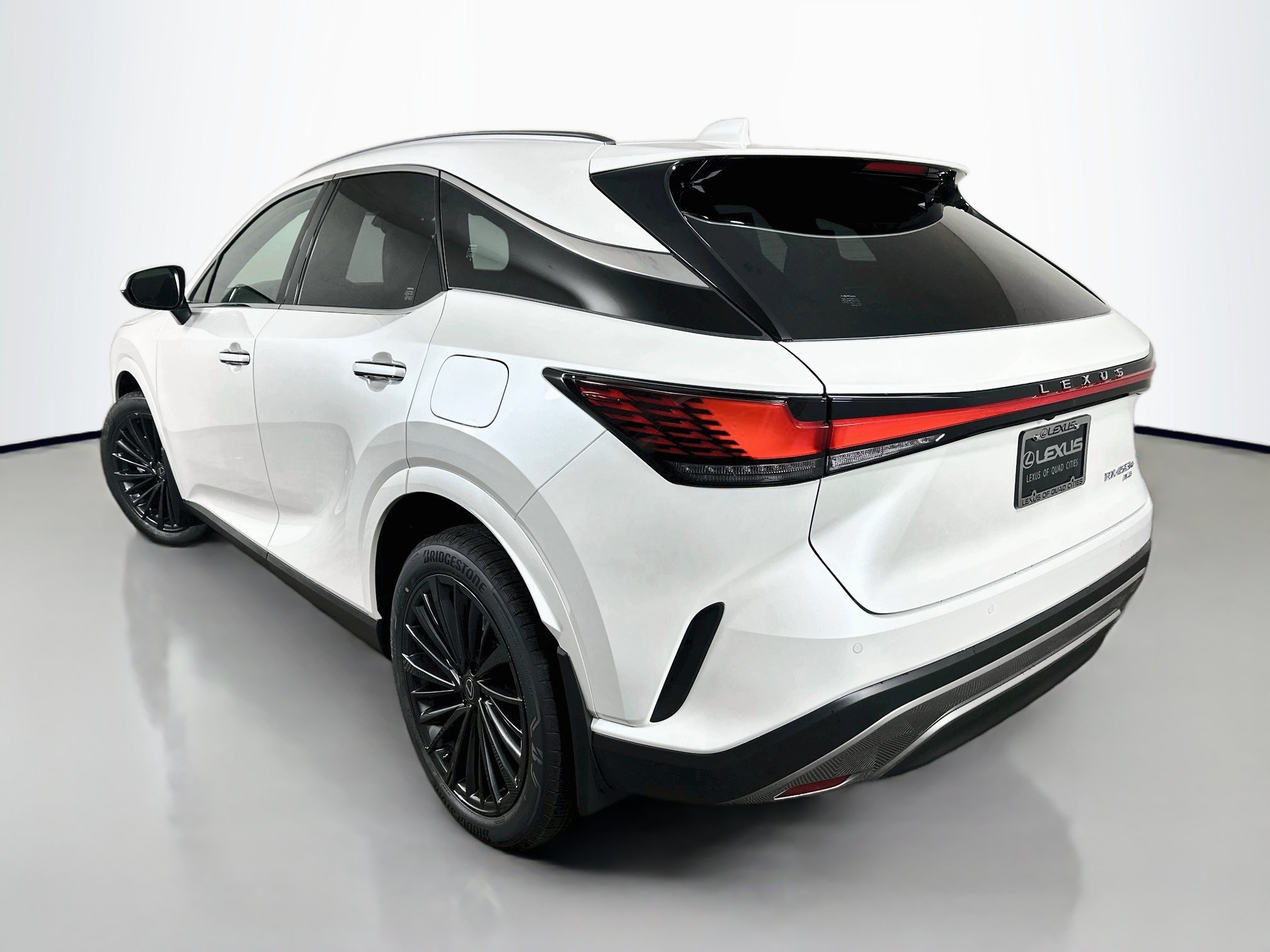 New 2026 Eminent White Pearl Lexus RX 450h+ PREMIUM AWD image 5