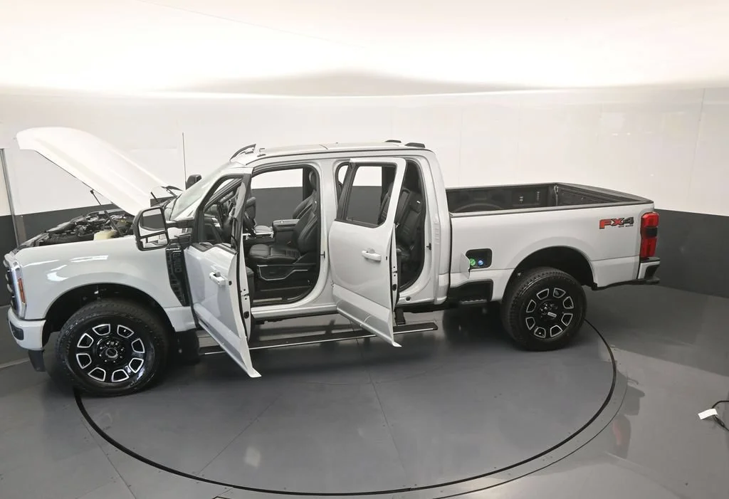 Used 2026 Gray Ford XL image 81