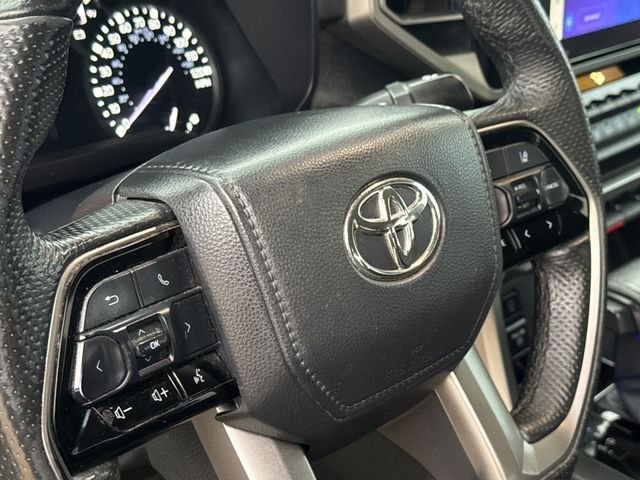 Used 2023 White Toyota SR5 image 29