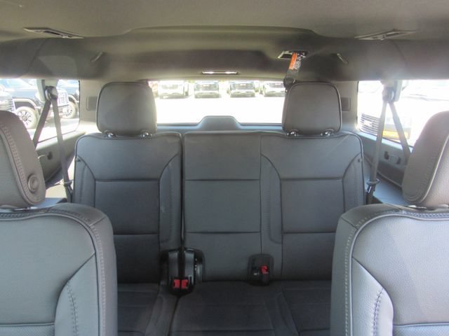 2026 GMC Yukon XL Denali - Photo 9
