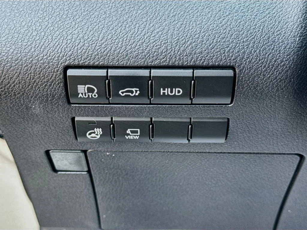 Used 2021 Silver Lexus 350 F Sport Handling image 12