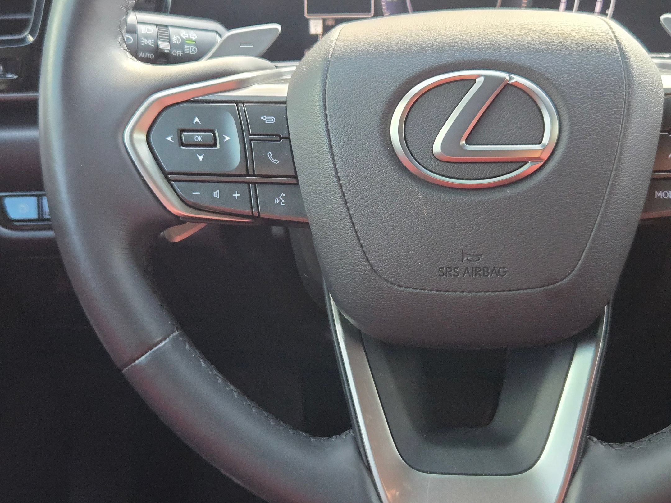 Used 2024 Silver Lexus NX 250 Premium image 21