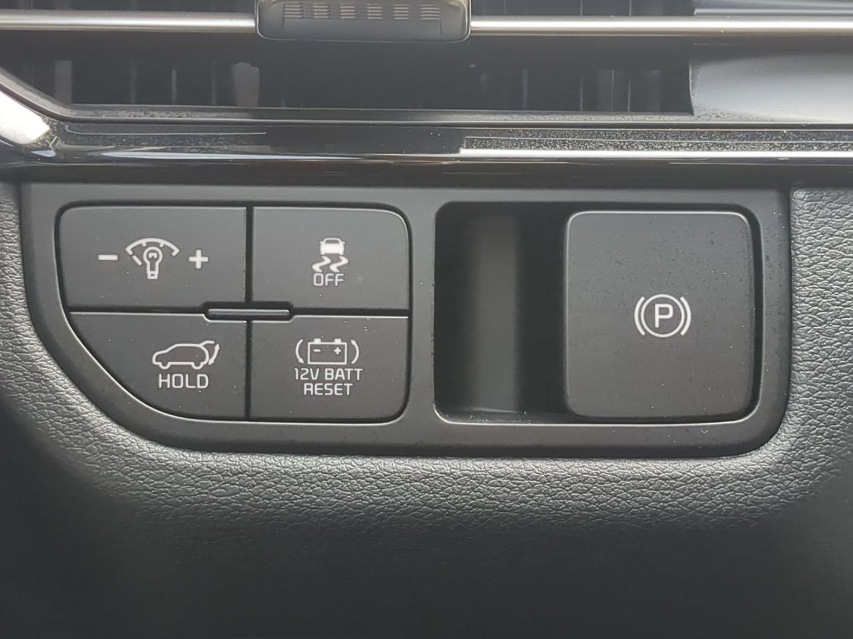 New 2027 Heritage Blue Kia EX image 31