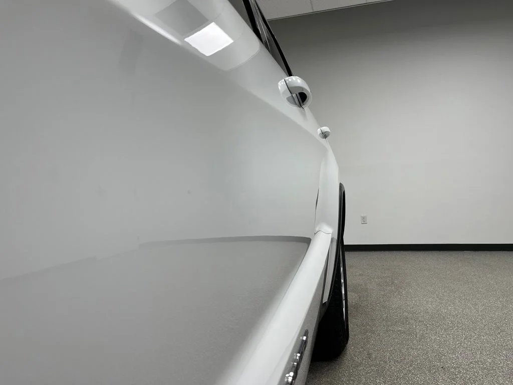 Used 2020 White Jeep Laredo E image 13