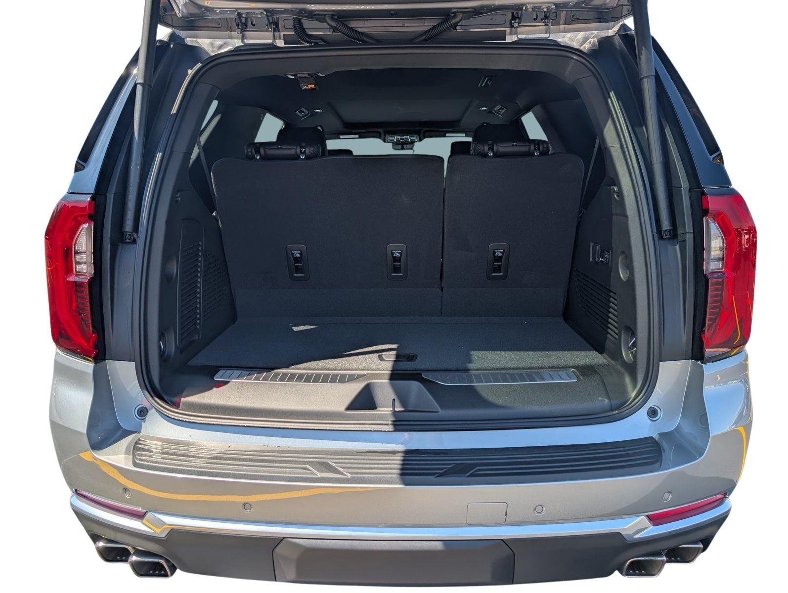 2026 GMC Yukon Denali - Photo 43