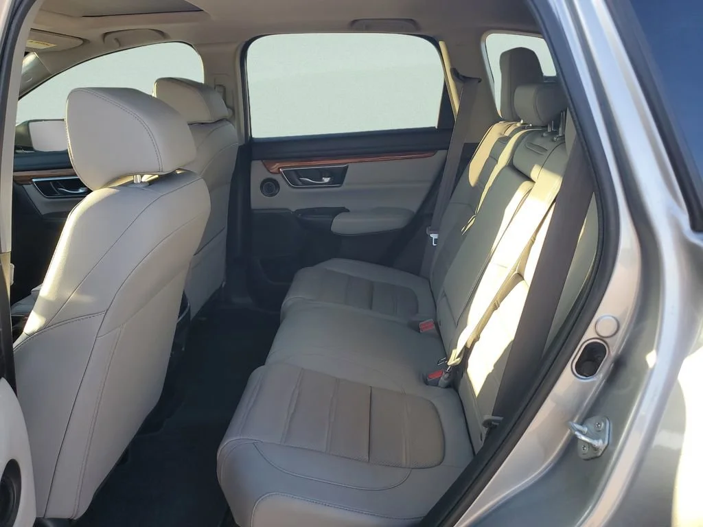 Used 2022 Silver Honda Touring image 10