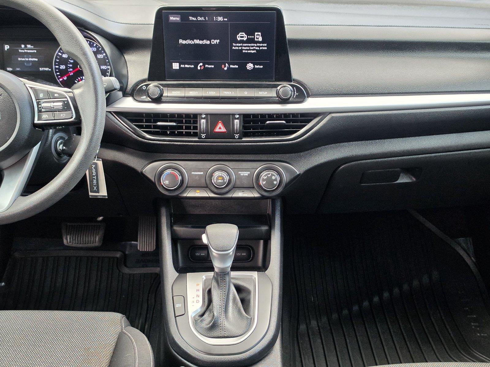 Used 2023 Deep Sea Blue Kia LXS image 11