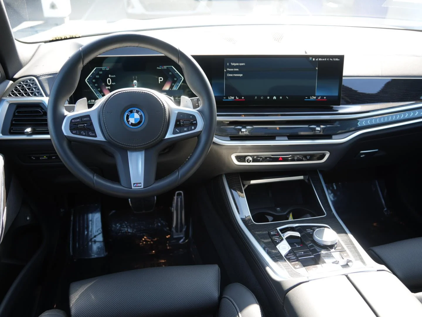 2025 BMW X5 50e - Photo 11