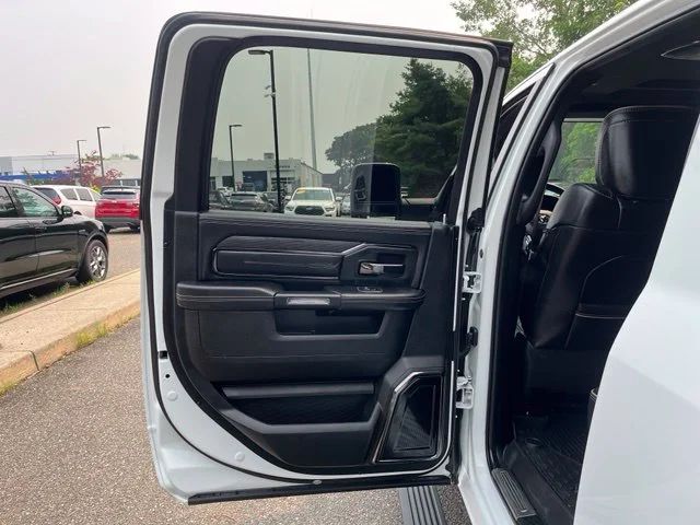 2023 RAM Ram 2500 Pickup Laramie Limited - Photo 37