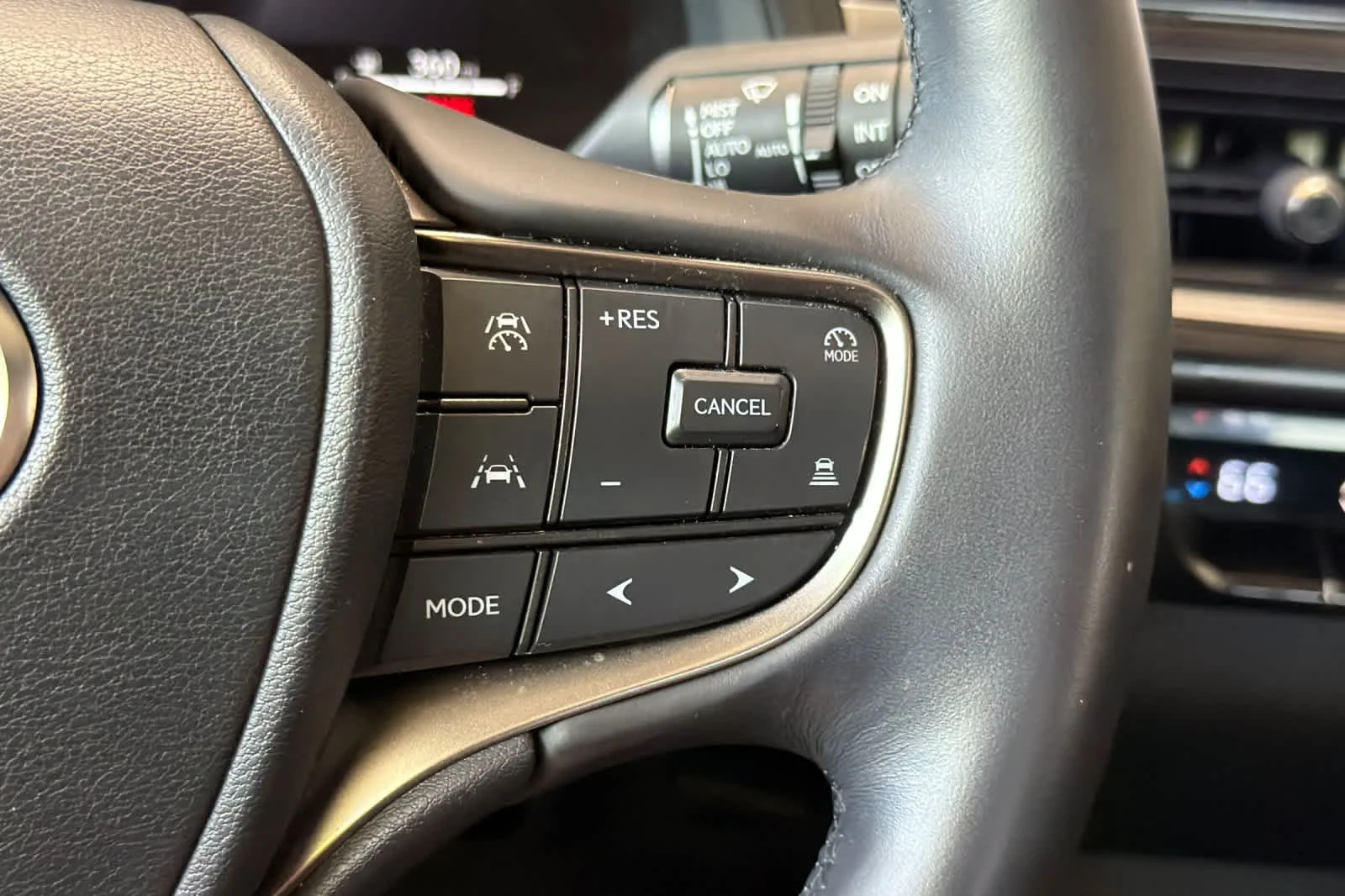 Used 2025 REDLINE Lexus F SPORT Design image 27