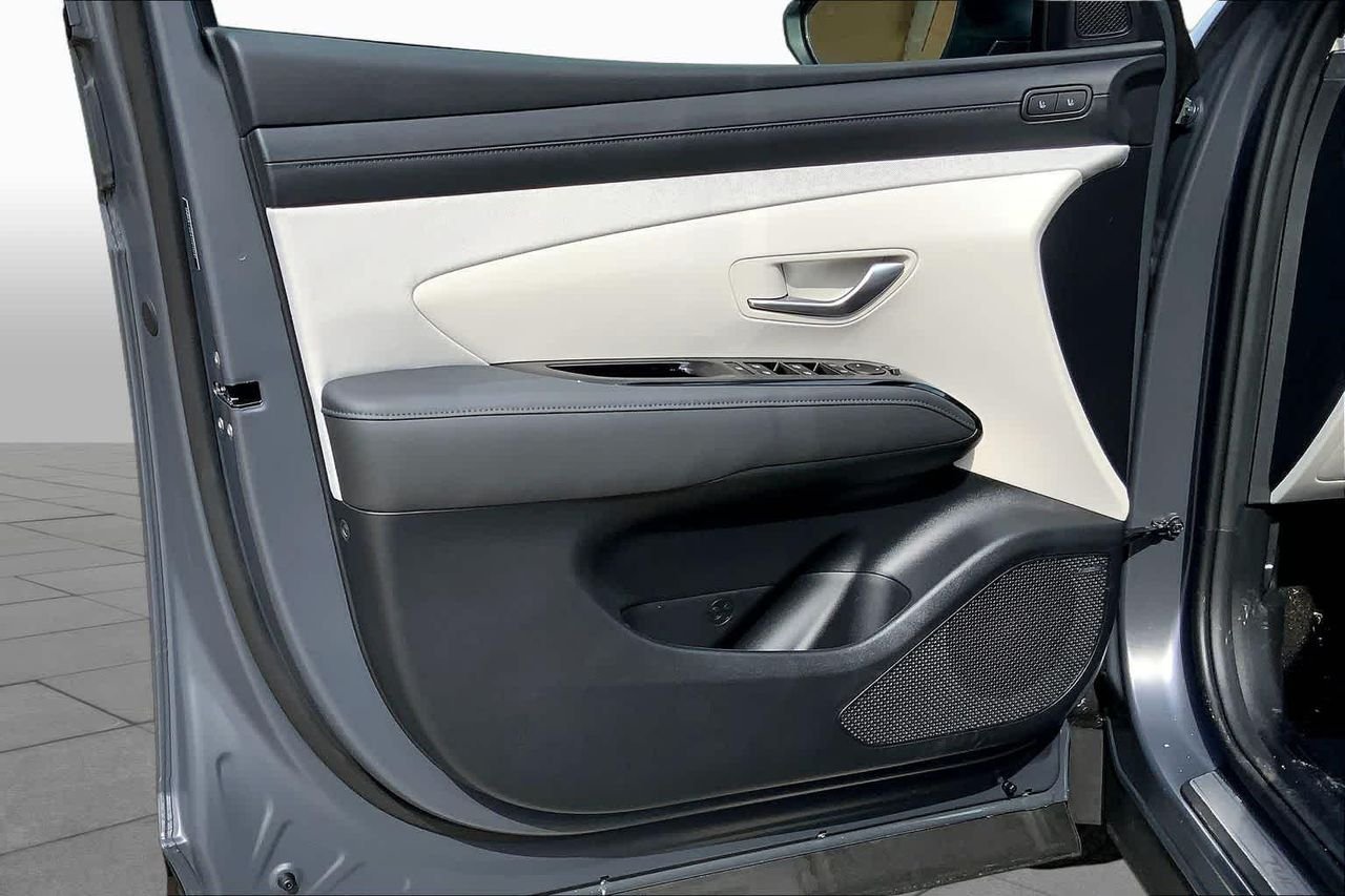 New 2026 Ecotronic Gray Matte Hyundai Limited AWD image 10