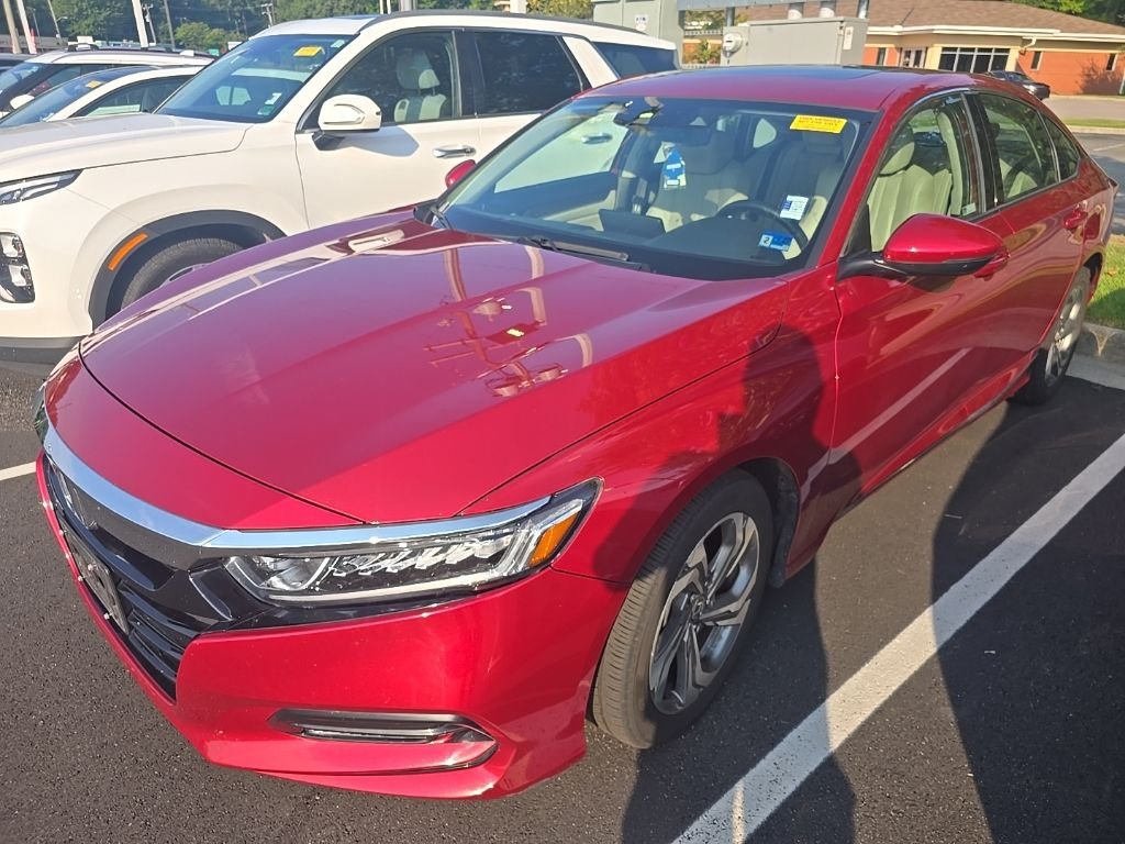 Used 2019 Red Honda EX-L image 2