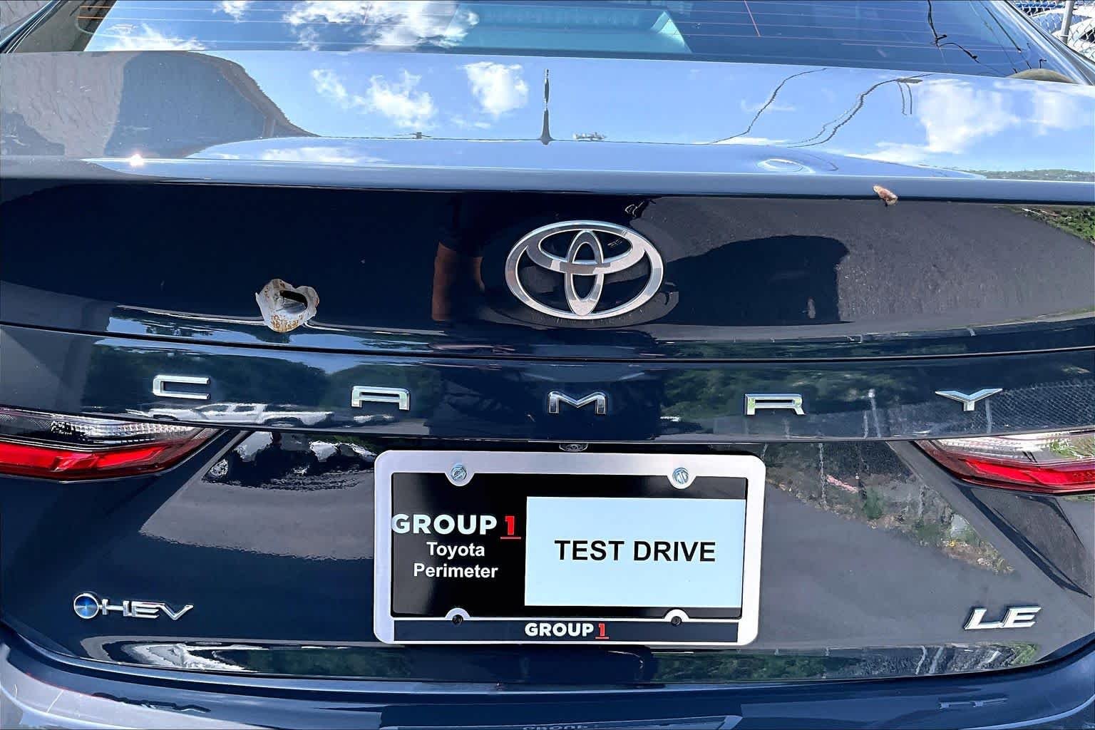 Used 2025 Underground Toyota LE image 30