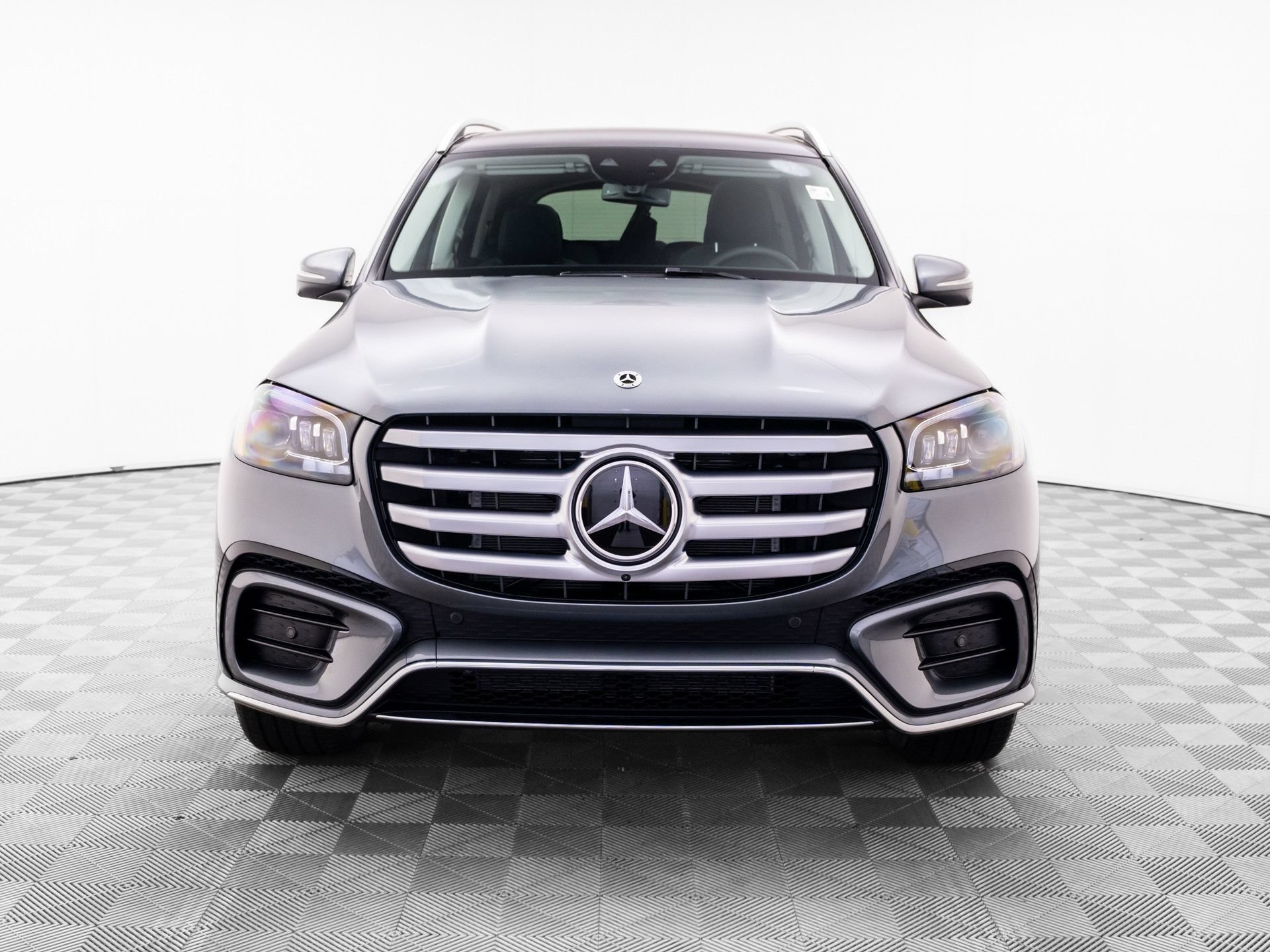 New 2026 Selenite Grey Metallic Mercedes-Benz GLS 450 image 52