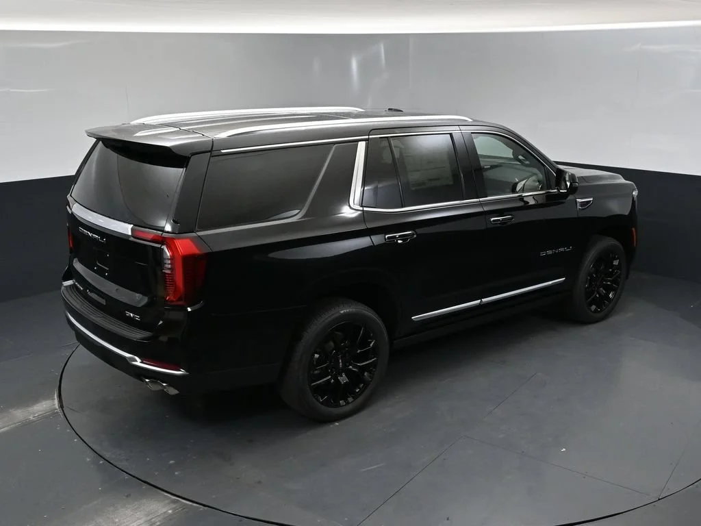 2026 GMC Yukon Denali - Photo 38
