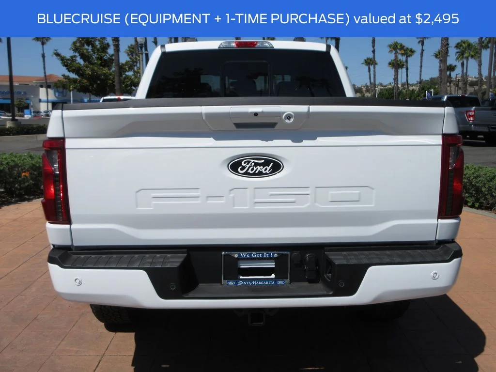 New 2026 Oxford White Ford XLT image 3