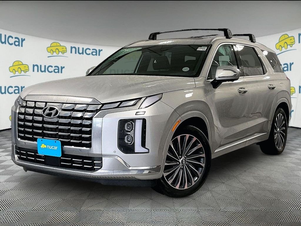Used 2024 Silver Hyundai Calligraphy image 3