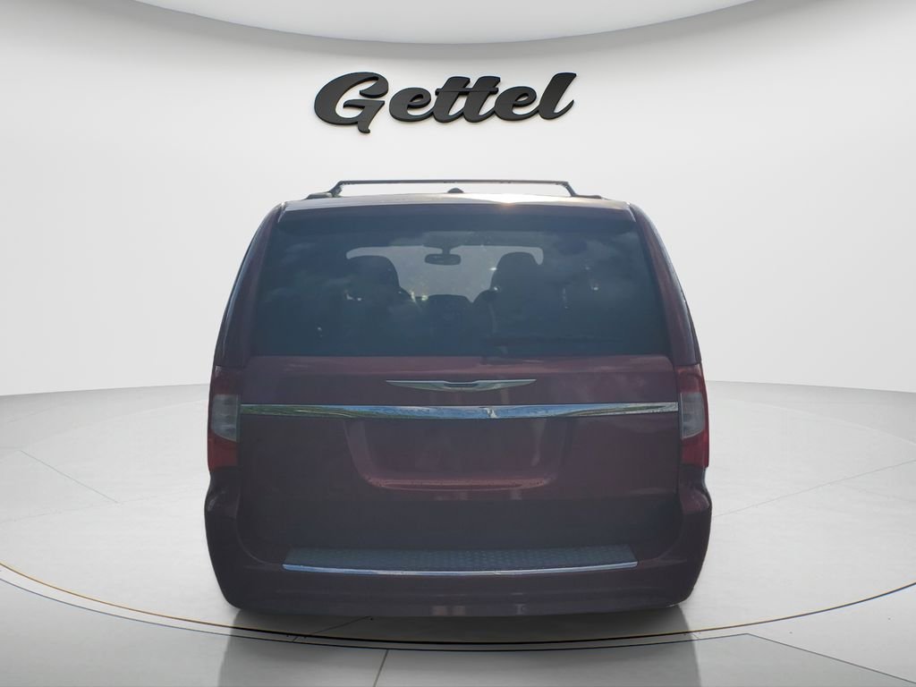 2014 Chrysler Town & Country Touring-L - Photo 6