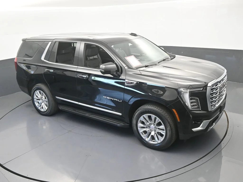 2025 GMC Yukon Denali - Photo 60