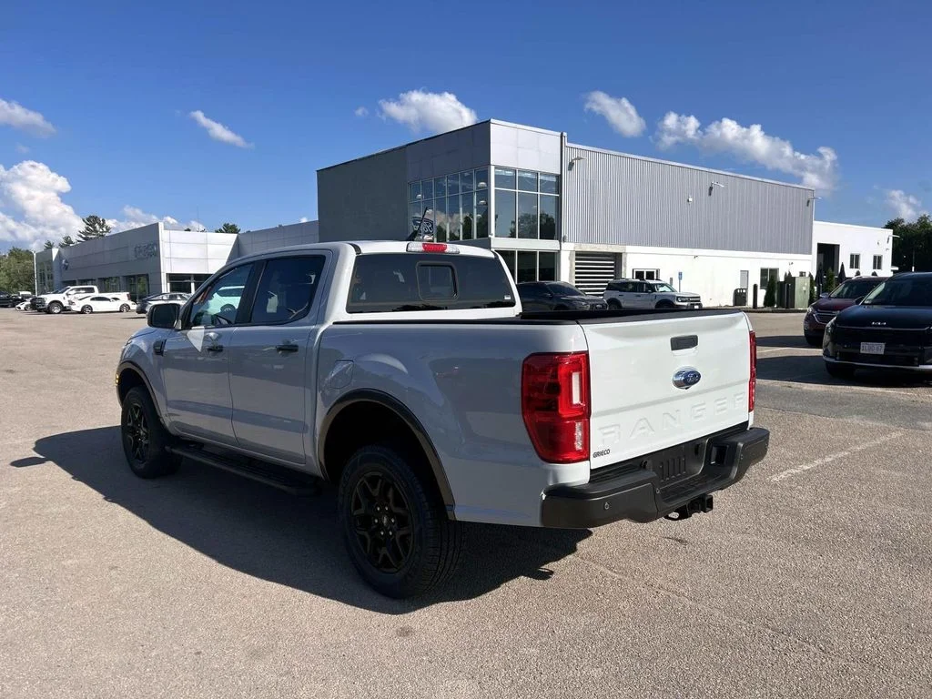 Used 2022 White Ford Lariat image 5