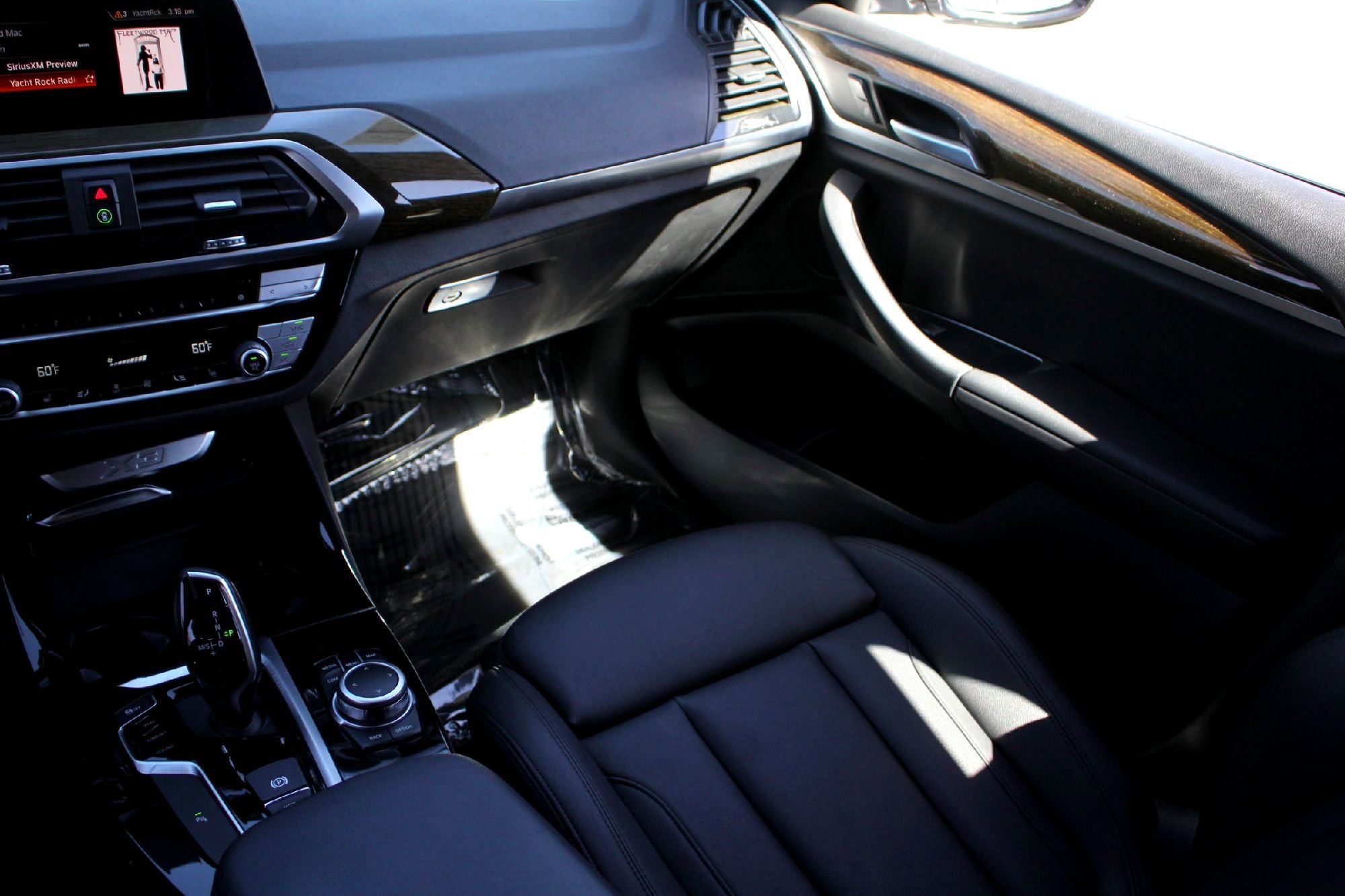 Used 2021 Glacier Silver Metallic BMW sDrive30i image 25