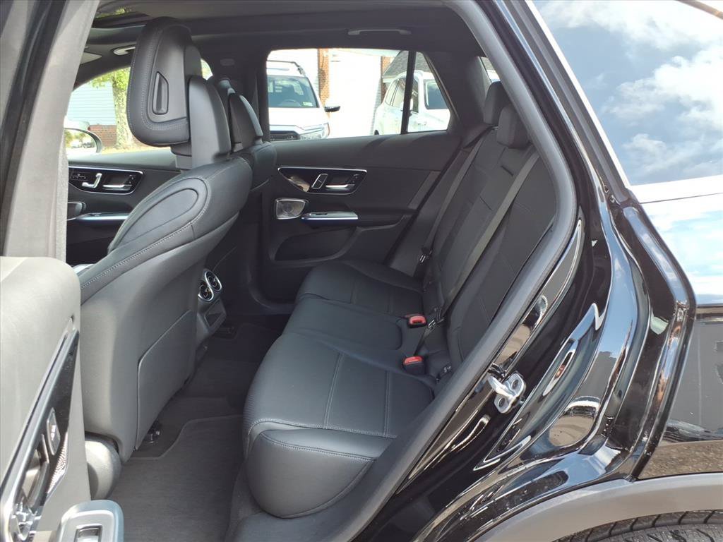 Certified Used 2026 Black Mercedes-Benz GLC 300 image 12