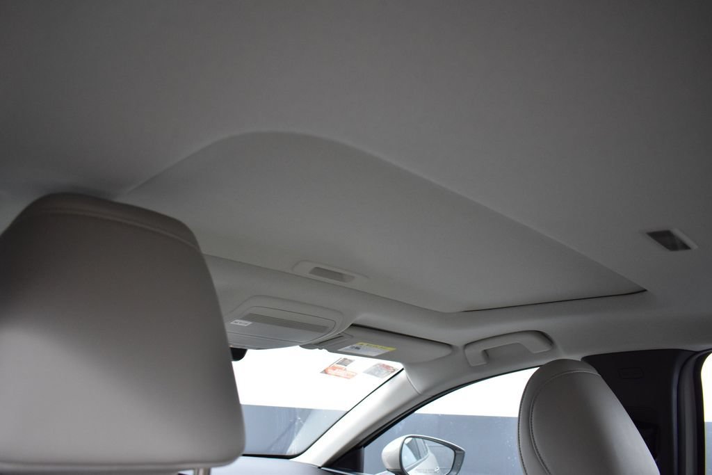 New 2026 Platinum Quartz Metallic Mazda 2.5 S Preferred image 17