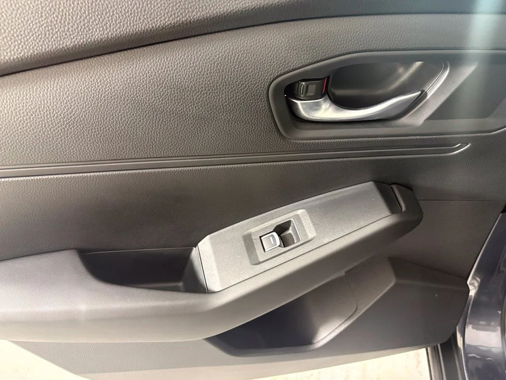 Used 2026 Gray Honda LX image 35