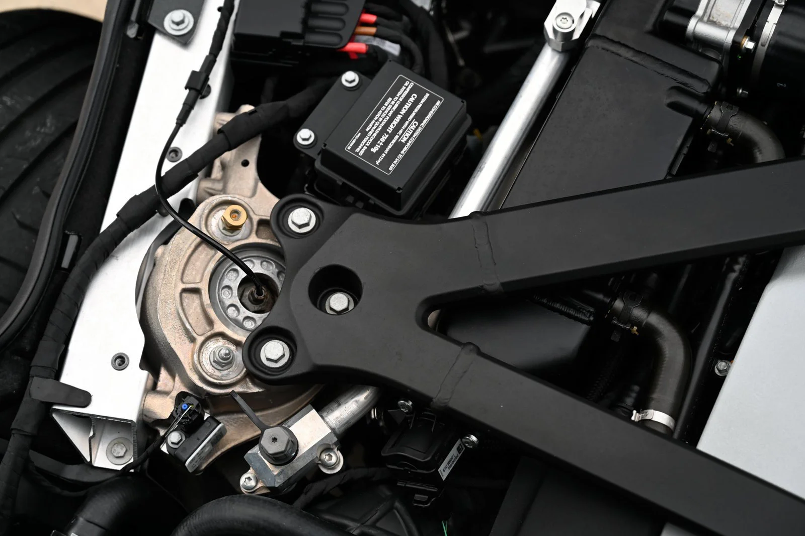 Used 2021  Aston Martin Superleggera image 19