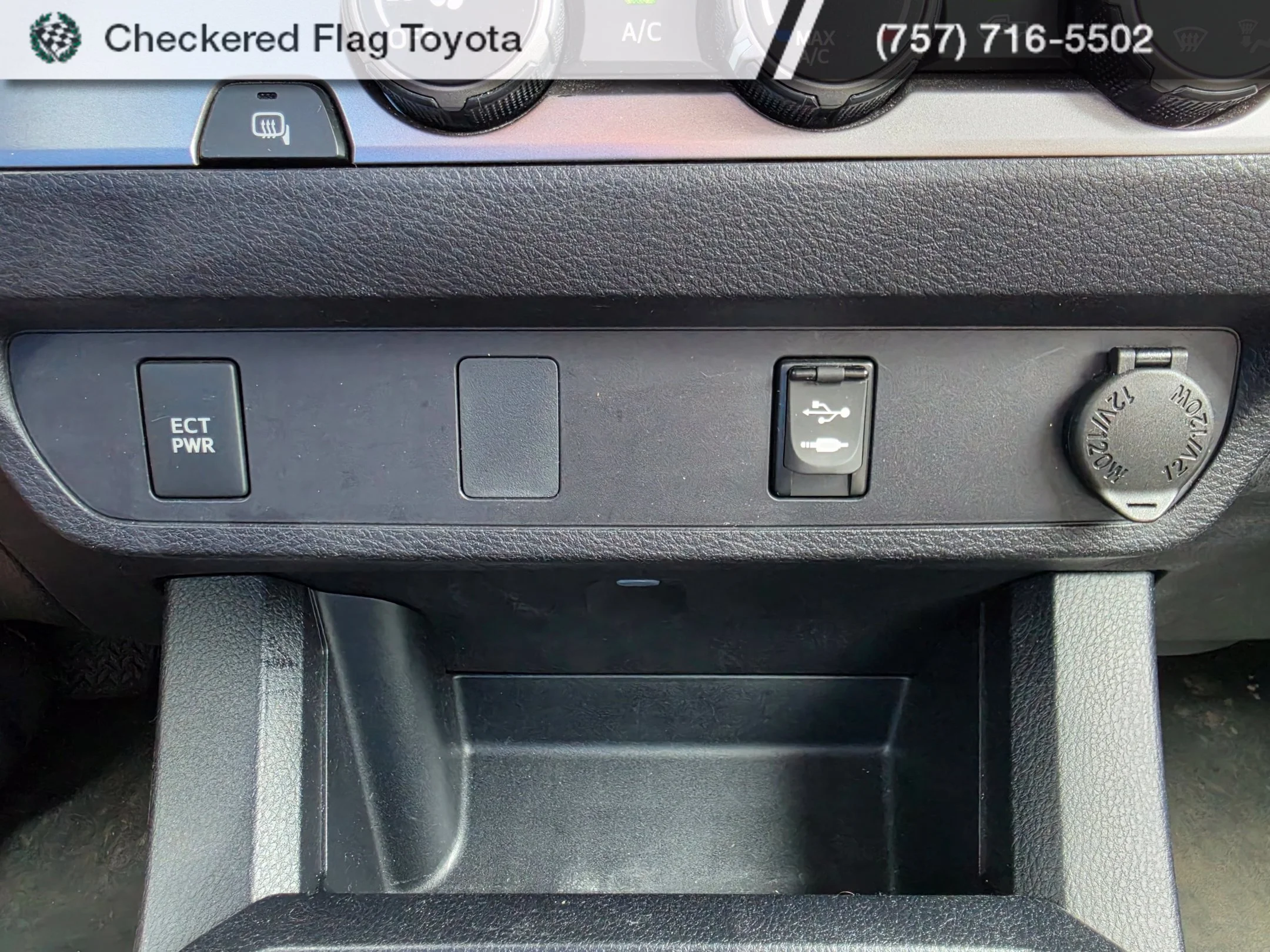 Used 2019 Silver Sky Metallic Toyota SR image 18